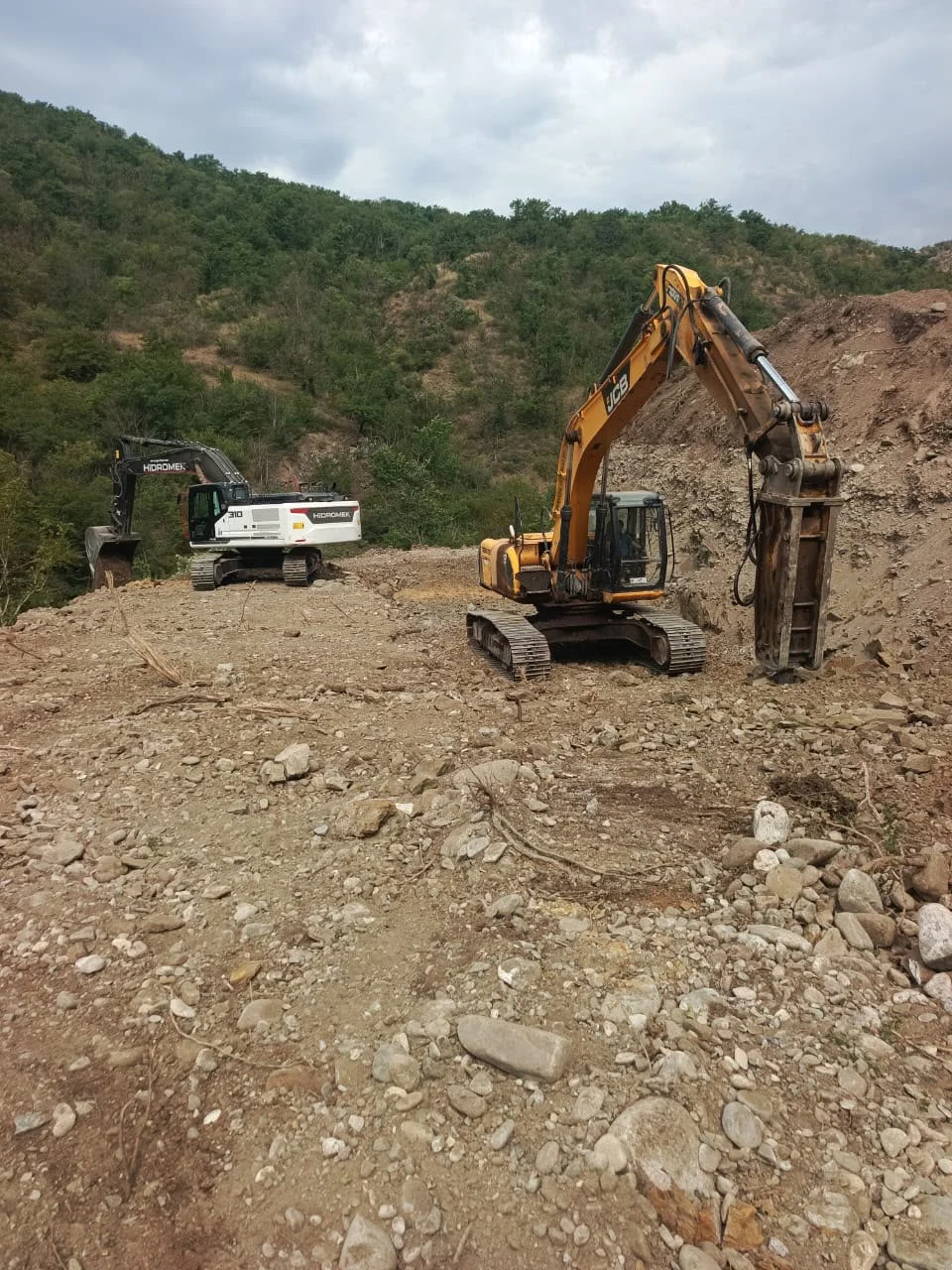 Ağdərədə boru kəməri tikintisi